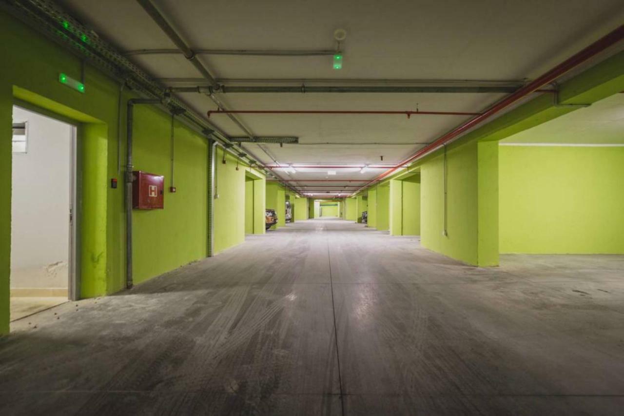 Blue Marlin Apartments Будва Экстерьер фото