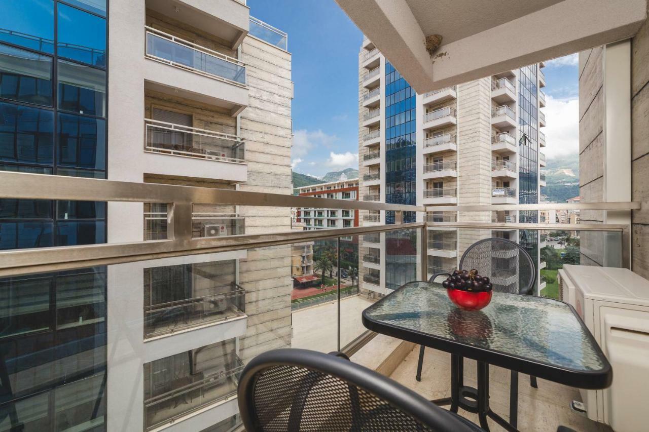 Blue Marlin Apartments Будва Экстерьер фото